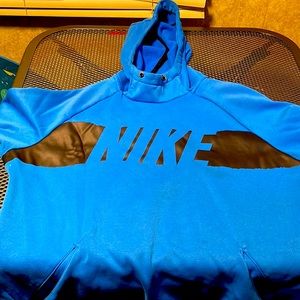 Nike sweatshirt